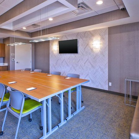 Springhill Suites By Marriott St. Joseph Бентън Харбър Екстериор снимка