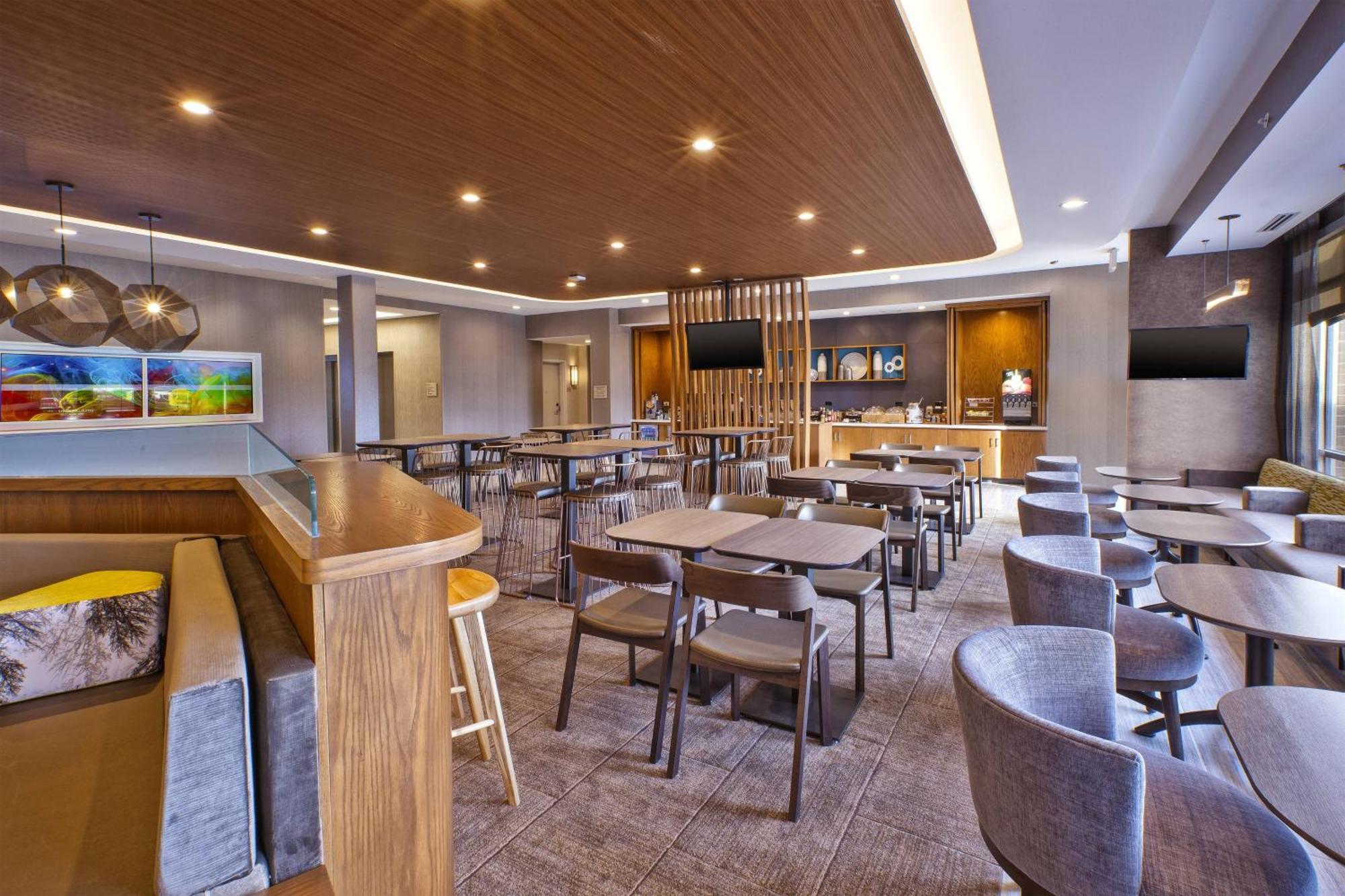 Springhill Suites By Marriott St. Joseph Бентън Харбър Екстериор снимка