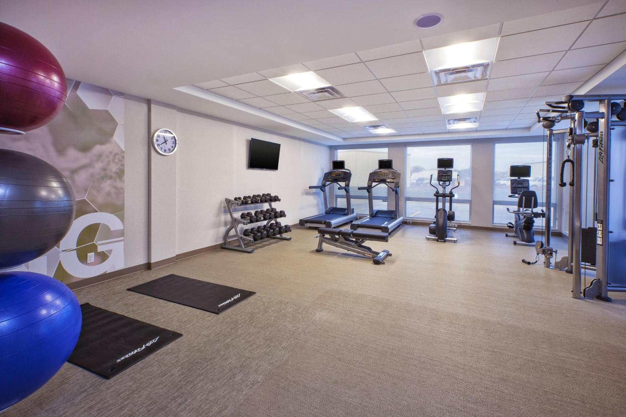Springhill Suites By Marriott St. Joseph Бентън Харбър Екстериор снимка