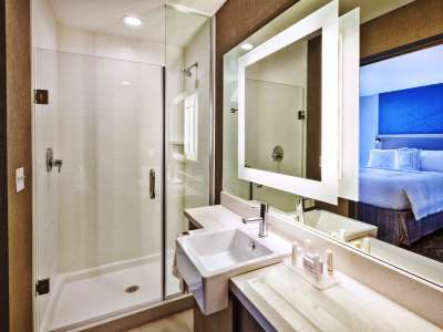 Springhill Suites By Marriott St. Joseph Бентън Харбър Екстериор снимка